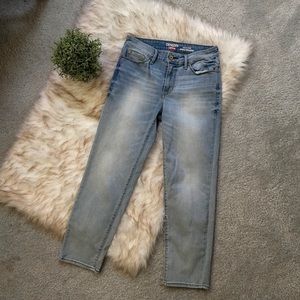 Denizen From Levi’s High-Rise Ankle Straight Denim